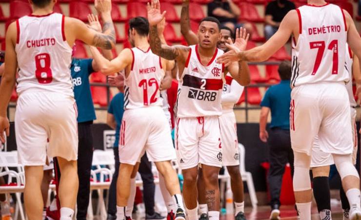 Em mais uma grande exibição, Flamengo vence o Mogi por 87 a 56 pelo NBB