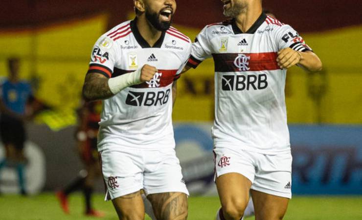 Avassalador na primeira etapa, Mengão bate o Sport por 3 a 0 na Ilha do Retiro
