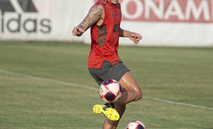 Flamengo encerra preparação para o jogo contra a Portuguesa