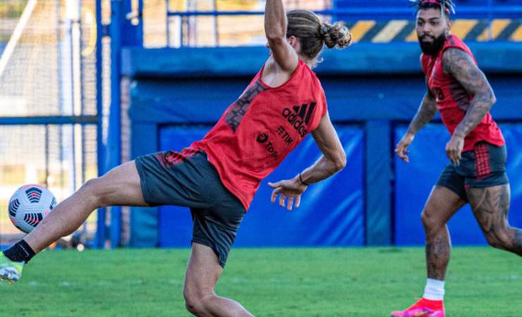 Na Argentina, Flamengo faz último treino antes da estreia na Libertadores contra o Vélez Sarsfield