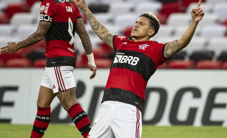 Flamengo empata por 2 a 2 com a LDU e garante classificação para as oitavas da Libertadores
