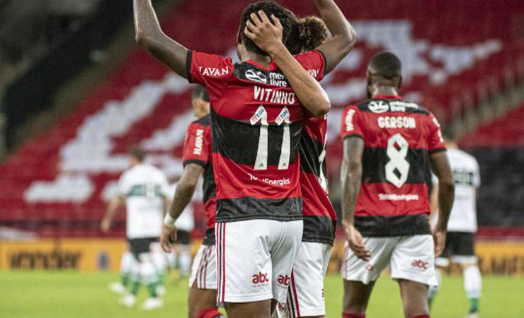 Flamengo vence o Coritiba por 2 a 0 e se classifica para as oitavas da Copa do Brasil