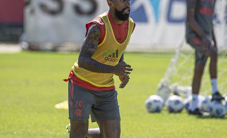 Flamengo segue a rotina de treinamentos no Ninho do Urubu