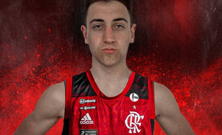 Argentino Esteban Caffaro firma contrato com o Orgulho da Nação