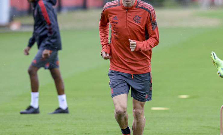 Flamengo se reapresenta e inicia preparação para o jogo contra o Juventude