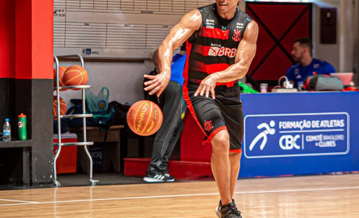 FlaBasquete encerra preparação para confronto contra o São Paulo na estreia no NBB