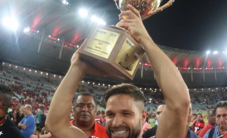 Flamengo estreia no Carioca nesta quarta-feira. Relembre as conquistas rubro-negras de forma invicta