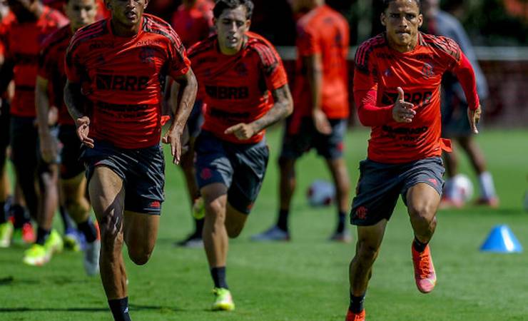 Flamengo inicia caminhada no Campeonato Carioca nesta quarta-feira