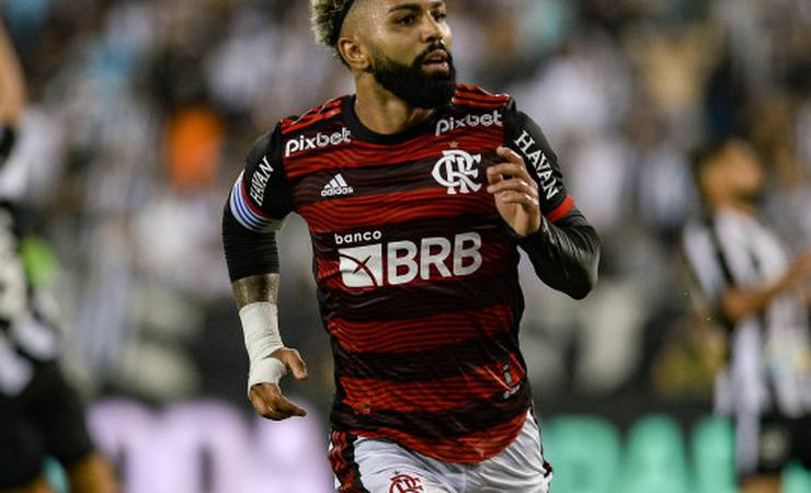 Flamengo tem boa atuação e vence o Botafogo por 3 a 1, no Nilton Santos