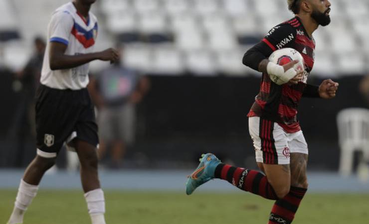 Flamengo busca reação no fim e empata com o Resende em 2 a 2, no Nilton Santos