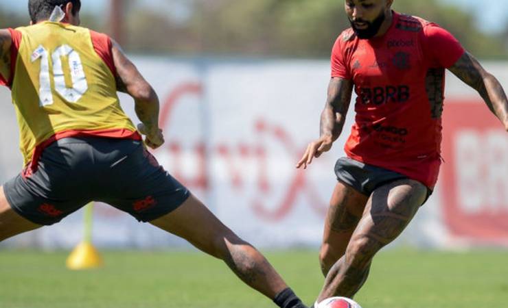 Mengão realiza treino aberto com transmissão da FlaTV