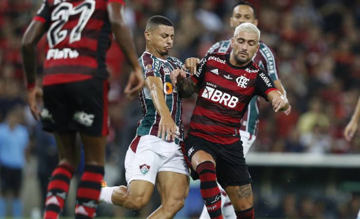 Flamengo empata em 1 a 1 com o Fluminense na decisão do Carioca