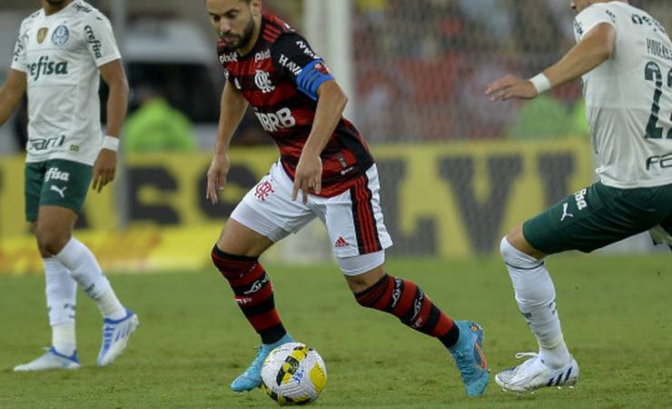 Flamengo e Palmeiras empatam em 0 a 0, no Maracanã, pelo Brasileirão