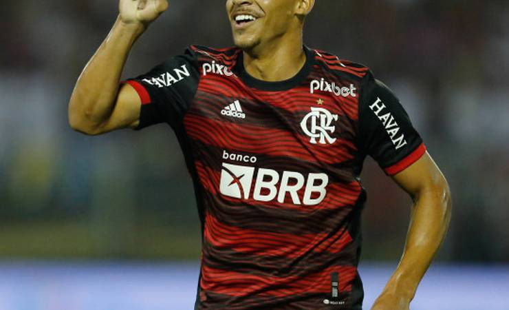 Flamengo vence o Altos por 2 a 0 e avança de fase na Copa do Brasil