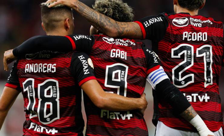 Embalado pela Nação, Flamengo vence o América-MG por 3 a 0 no Maracanã