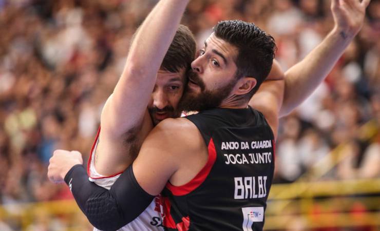 Flamengo perde para Franca no terceiro jogo da final do NBB