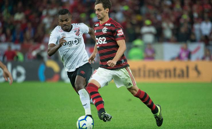 Flamengo perde para o Athletico-PR nos pênaltis e deixa a Copa do Brasil