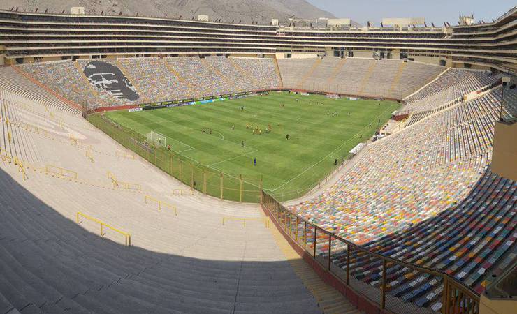 Ingressos para a final da Libertadores entre Flamengo e Palmeiras vão de 95 a 320 dólares