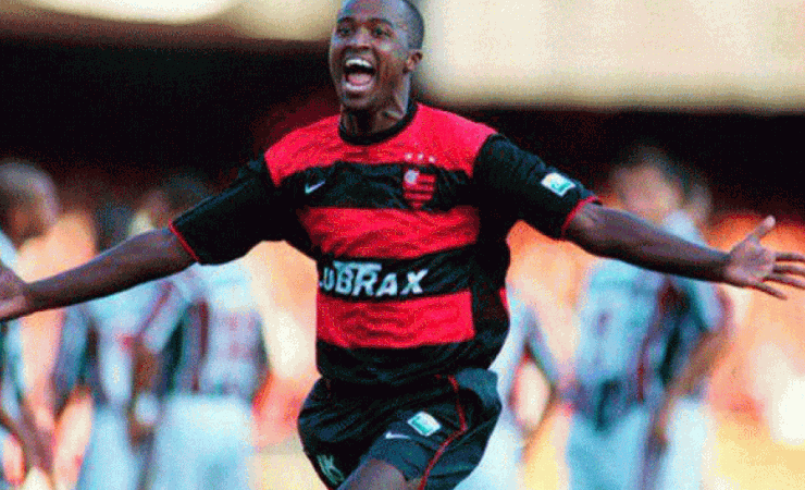 Reinaldo relembra gols decisivos e provoca expectativa para duelo entre Flamengo e Bahia