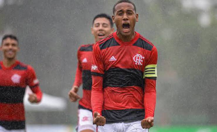 Darlan, ex-base do Flamengo, é emprestado ao Pelotas para ganhar ritmo na Copa Gaúcha