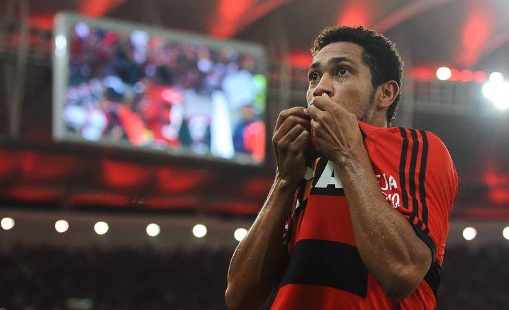 Flamengo revela 8 apelidos icônicos que marcaram gerações de torcedores