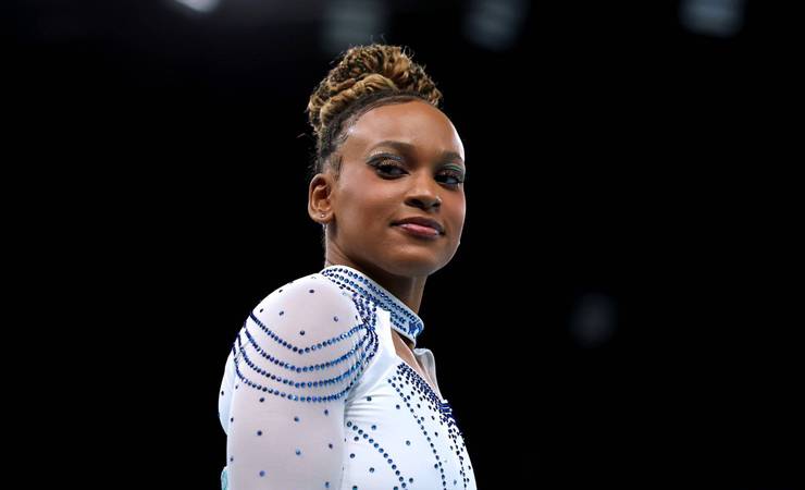 Rebeca Andrade foca na recuperação e anuncia pausa nas competições até 2026