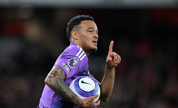 Fulham busca primeira vitória contra Manchester United em duelo decisivo na Premier League