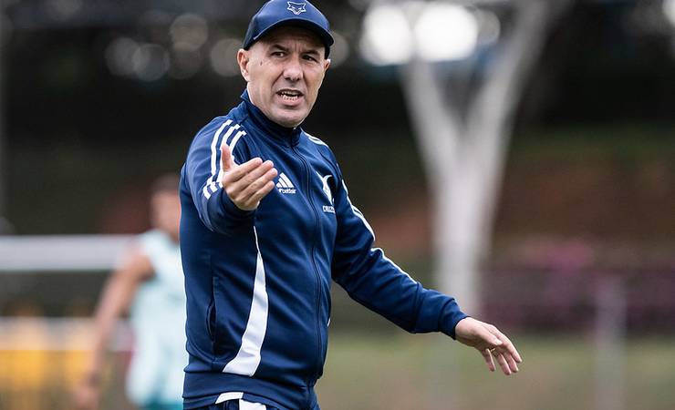 Cruzeiro avança em negociações para contratar Luis Sinisterra do Bournemouth