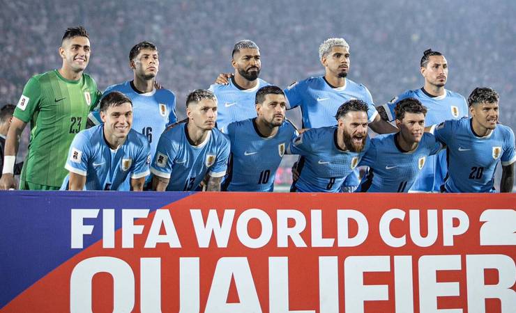 Flamengo pode ter trio titular na seleção uruguaia contra o Peru pelas Eliminatórias