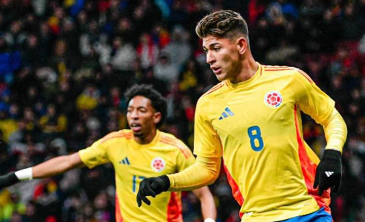 Flamengo tem Jorge Carrascal convocado para jogos decisivos da Colômbia nas Eliminatórias