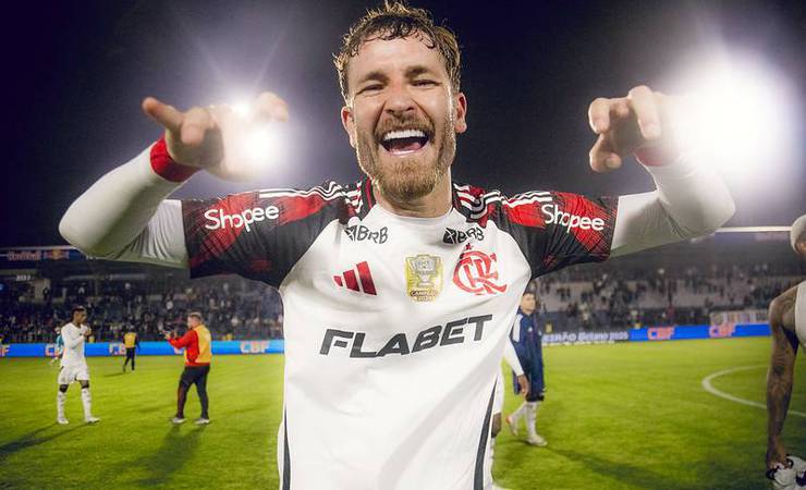 Léo Pereira escolhe amigo no Flamengo e comenta meme de Emerson Royal
