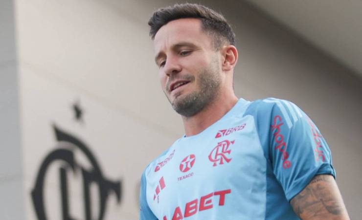 Flamengo enfrenta Bahia em duelo decisivo: Saúl e Léo Pereira fora da partida