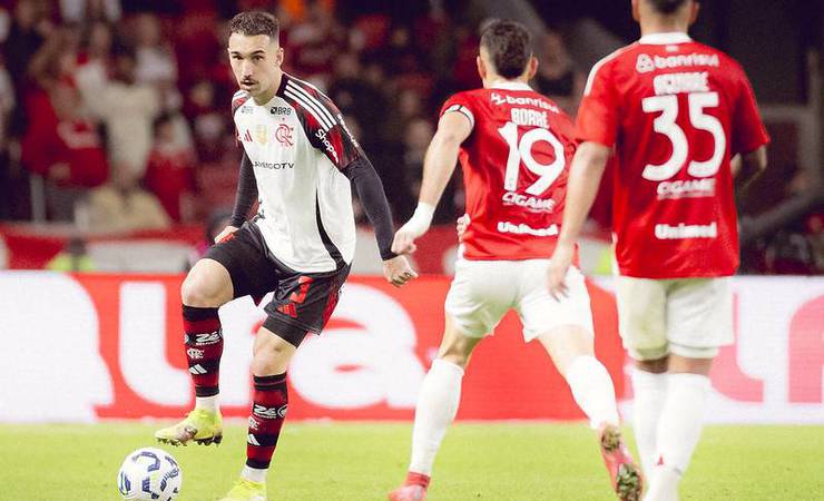Flamengo treina no Grêmio e se prepara para jogo decisivo na Libertadores