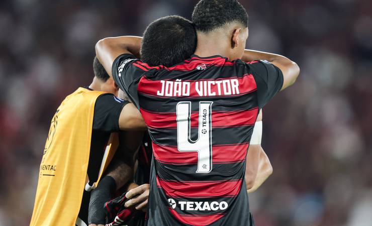 João Victor retorna ao sub-20 do Flamengo e reflete sobre oportunidades no profissional