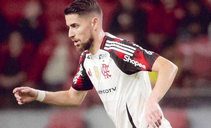Denílson elogia Jorginho após vitória do Flamengo sobre o Internacional por 3 a 1