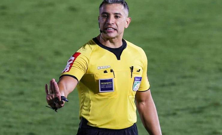 CBF escala Felipe Lima para apitar Flamengo x Vitória no Maracanã nesta segunda-feira