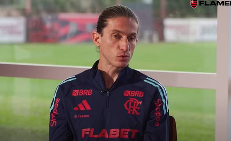 Filipe Luís destaca mobilização dos rivais e se prepara para duelo no Maracanã