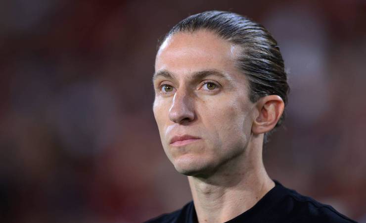 Flamengo avalia pendurados antes de duelo decisivo contra o Internacional no Brasileirão