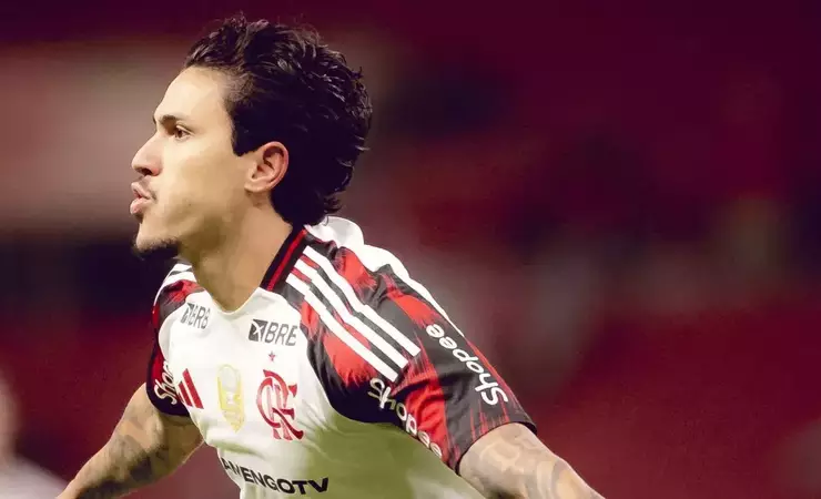 Adriano defende Pedro como centroavante ideal da seleção brasileira em podcast