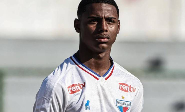 Flamengo contrata jovem atacante Isaac Gomes do Fortaleza por R$ 800 mil