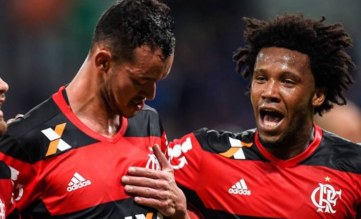 Portuguesa Santista contrata zagueiro Rafael Vaz, campeão pelo Flamengo, para a Copa Paulista