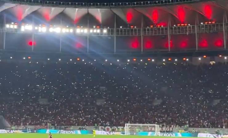Torcedores do Flamengo criticam uso de lanternas durante jogos no Maracanã