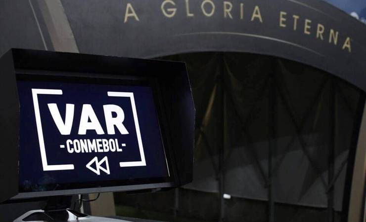 Conmebol implementa nova regra de VAR nas quartas da Libertadores para maior transparência