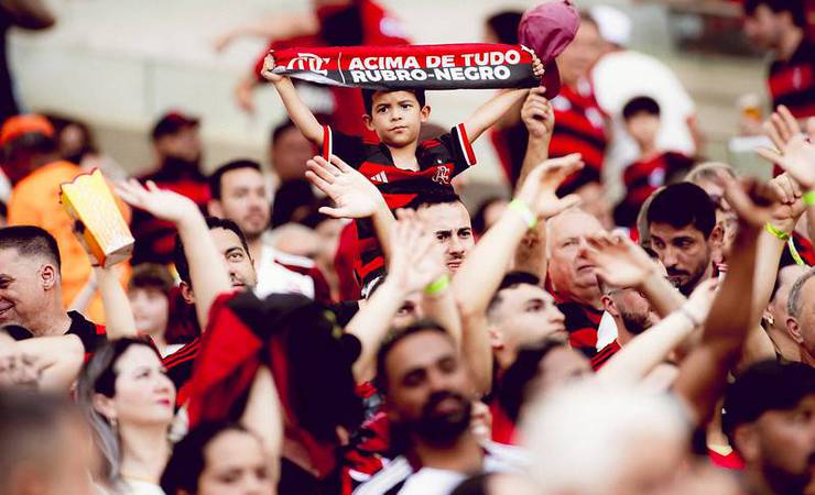 Flamengo registra 13 públicos maiores que Brasil x Chile em 2025, evidenciando sua força