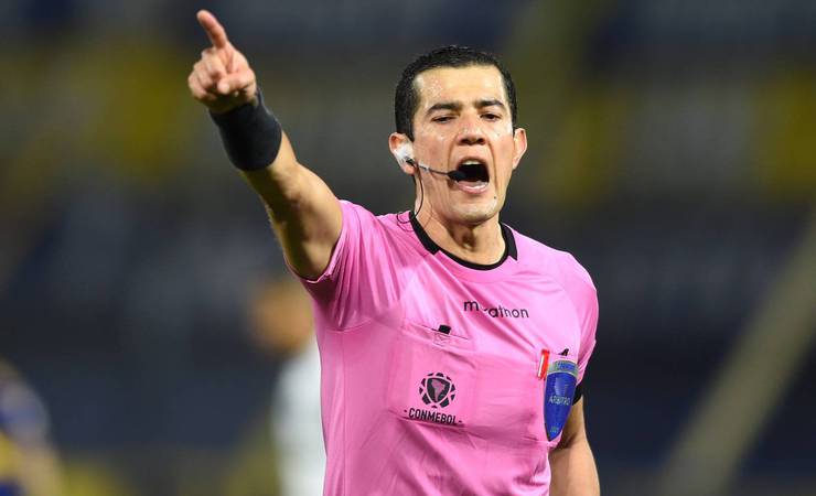 Andrés Rojas apita Flamengo x Estudiantes nas oitavas da Libertadores no Maracanã