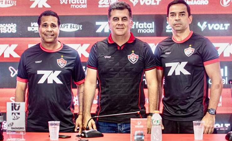 Vitória anuncia Cleber dos Santos como novo auxiliar técnico após goleada histórica para o Flamengo