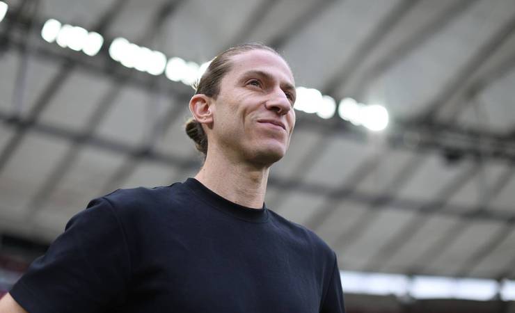 Filipe Luís completa um ano no Flamengo com 75% de aproveitamento e três títulos conquistados