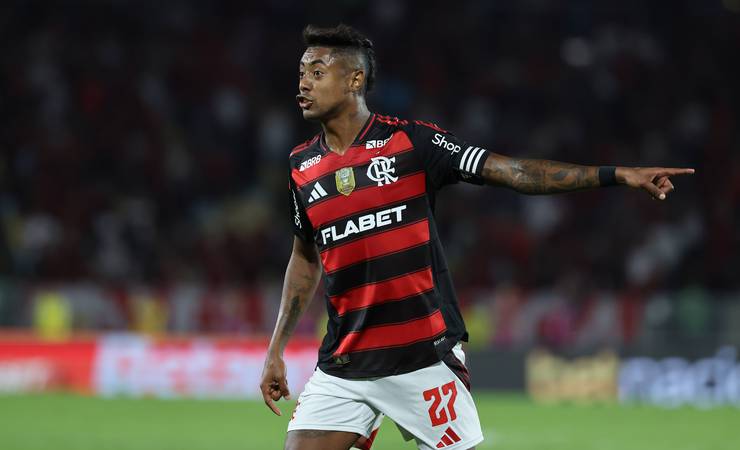 Bruno Henrique é suspenso por 12 partidas, mas pode jogar na Libertadores pelo Flamengo