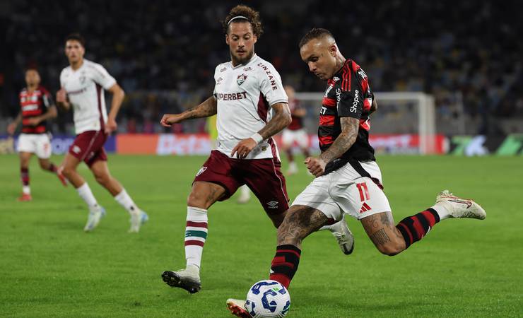 Grêmio avalia contratação de Everton Cebolinha, mas Flamengo resiste em liberar jogador