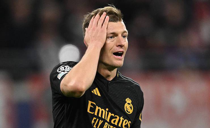 Toni Kroos ri de declaração de Arturo Vidal sobre sua evolução no futebol